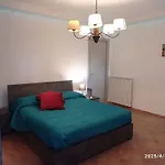 Alloggio Per Uso Turistico Falcocchio Massimo